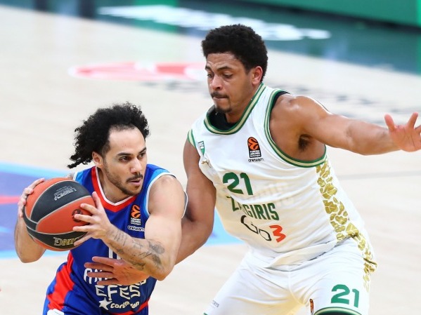 Play-off'tayız: 87-77